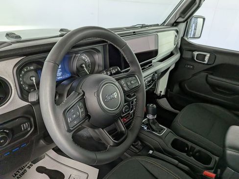 Certified 2025 Jeep Wrangler Unlimited Sport S 4xe image 19