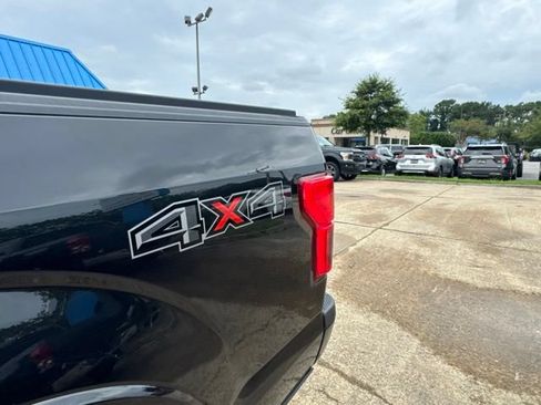 Used 2019 Ford F150 Platinum w/ Equipment Group 701A Luxury AWD/4WD image 10