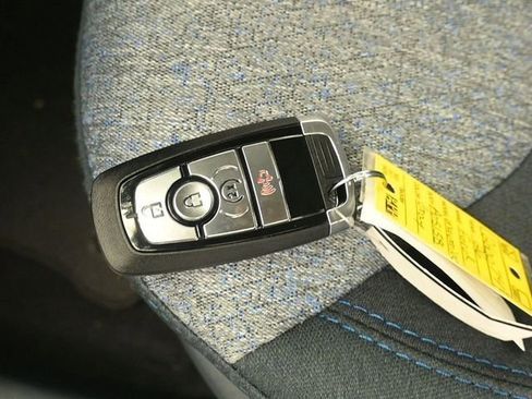 New 2026 Ford Maverick XLT w/ XLT Luxury Package image 17