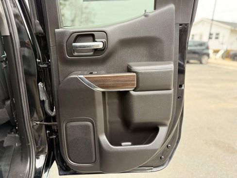 Used 2020 Chevrolet Silverado 1500 RST image 29