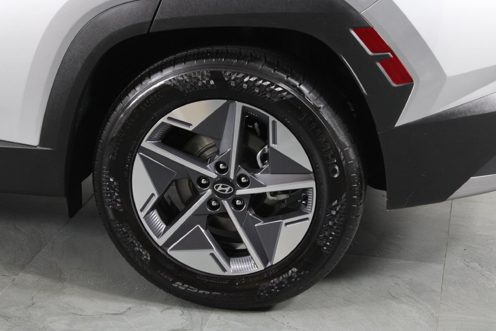 Certified 2026 Hyundai Tucson SEL Plus FWD image 15