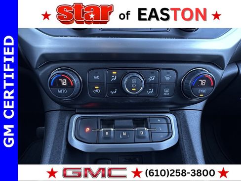 Certified 2022 GMC Acadia SLT w/ Technology Package image 27