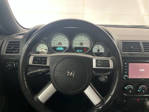 Used 2009 Dodge Challenger SRT8 w/ SRT Option Group II RWD image 26