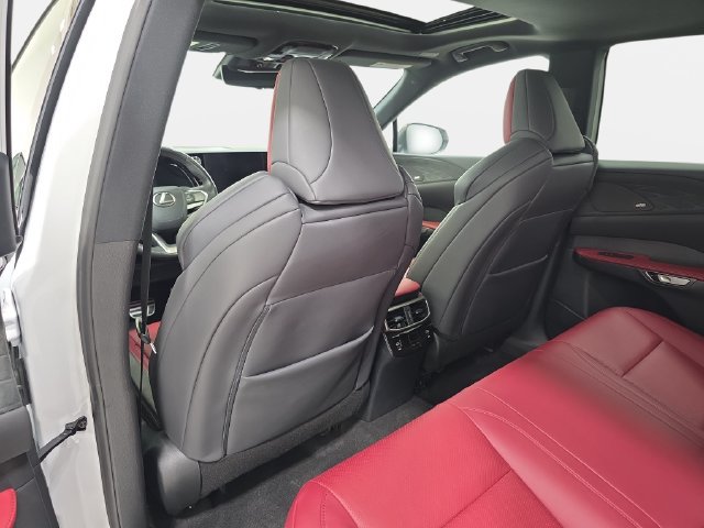 Used 2024 Lexus RX 350 F Sport w/ Convenience Package AWD/4WD image 12