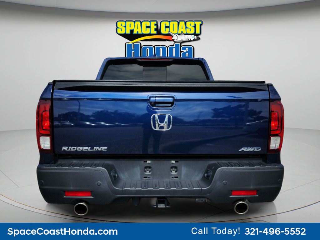 Used 2023 Honda Ridgeline RTL-E image 4