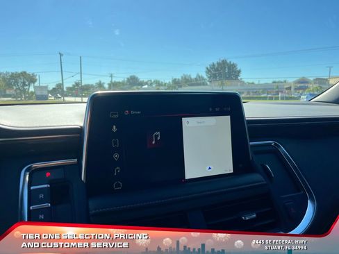 Used 2023 GMC Yukon AT4 image 31