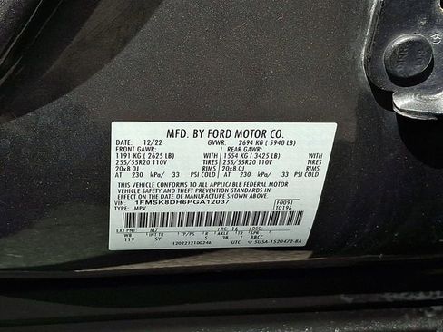 Used 2023 Ford Explorer XLT w/ Equipment Group 202A AWD/4WD image 29