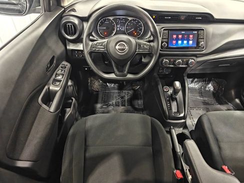 Used 2025 Nissan Kicks Play S FWD image 4