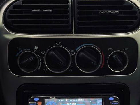 Used 2004 Dodge Neon image 30