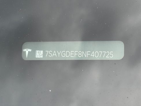Used 2022 Tesla Model Y Performance AWD/4WD image 10
