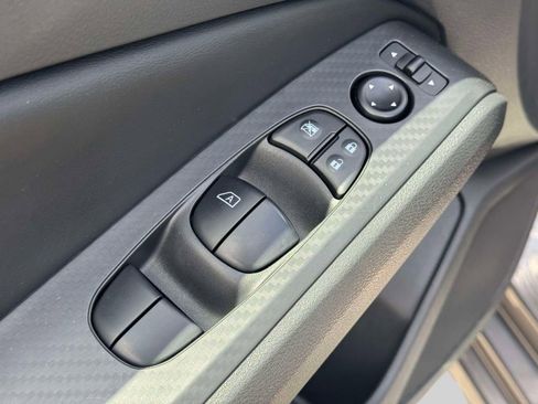 Used 2025 Nissan Altima 2.5 SV w/ SV Special Edition Package FWD image 16