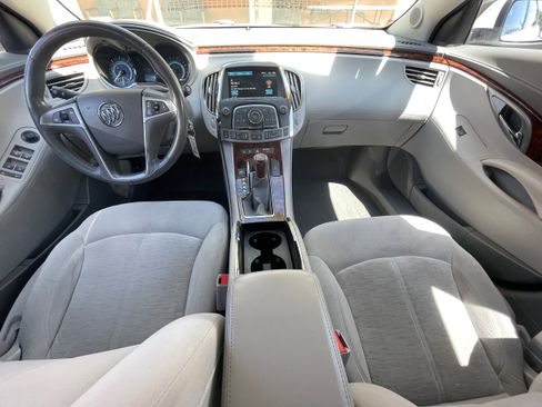 Used 2013 Buick LaCrosse image 17