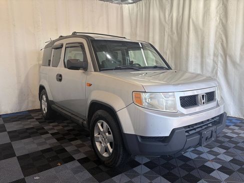Used 2010 Honda Element EX image 2