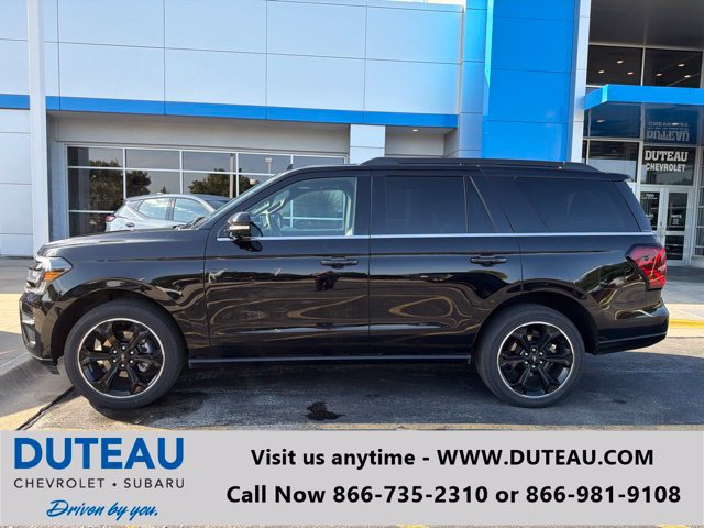 Used 2024 Ford Expedition Limited AWD/4WD image 1