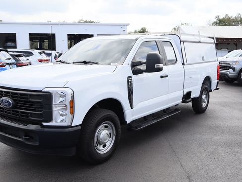 Used 2024 Ford F250 XL RWD image 5