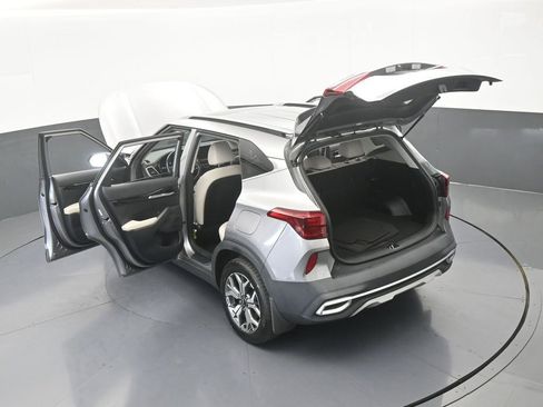 Used 2022 Kia Seltos EX AWD/4WD image 69