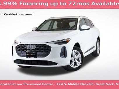 Used 2025 Audi Q5 Premium w/ Convenience Package