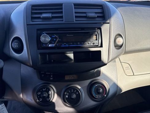 Used 2010 Toyota RAV4 Base image 30