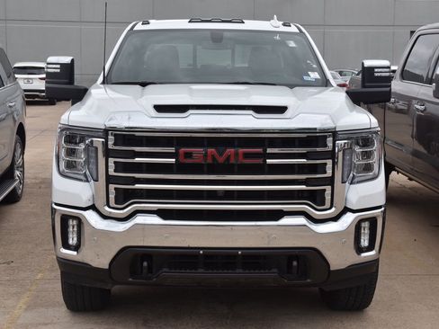 Used 2022 GMC Sierra 2500 SLT w/ SLT Premium Package image 3