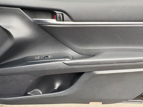 Used 2018 Toyota Camry SE w/ Audio Package FWD image 19