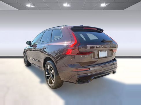 New 2026 Volvo XC60 B5 Plus w/ Climate Package image 3