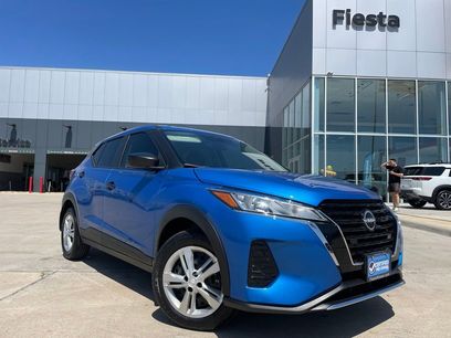 Used 2025 Nissan Kicks Play S