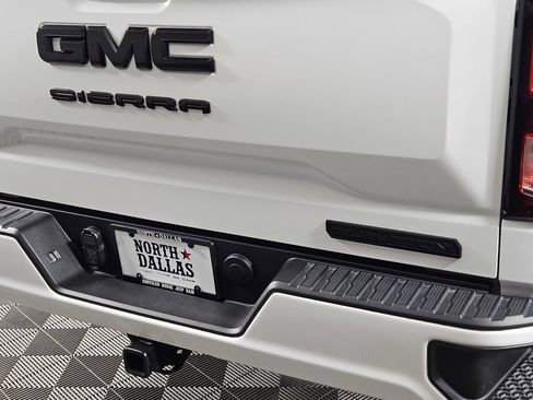 Used 2025 GMC Sierra 1500 Elevation AWD/4WD image 6