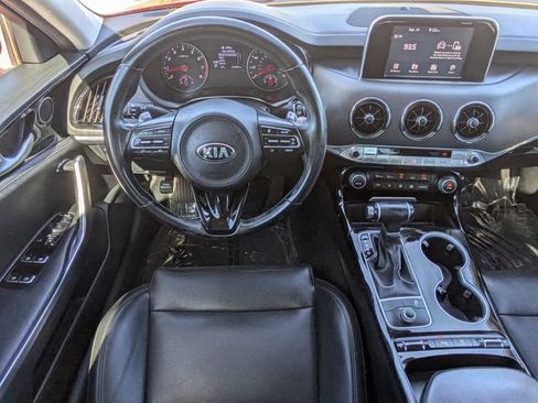 Used 2019 Kia Stinger RWD image 15