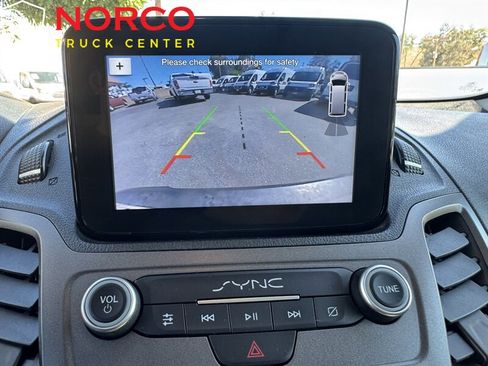 Used 2020 Ford Transit Connect XL image 25
