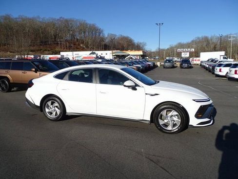 New 2026 Hyundai Sonata SE image 4