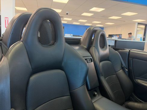 Used 2000 Honda S2000 image 17
