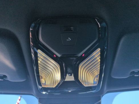 Used 2024 BMW X5 xDrive50e w/ Premium Package image 34