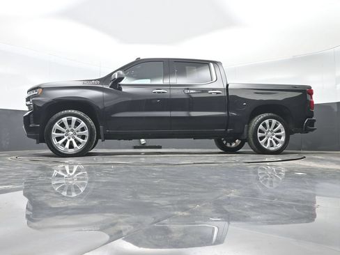 Used 2020 Chevrolet Silverado 1500 High Country w/ Technology Package AWD/4WD image 36