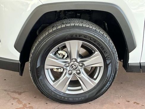 Used 2024 Toyota RAV4 XLE w/ Convenience Package image 11