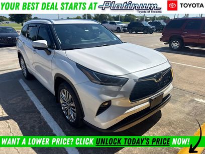Used 2025 Toyota Highlander Platinum