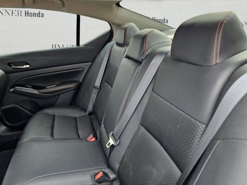 Used 2024 Nissan Altima 2.5 SR FWD image 31