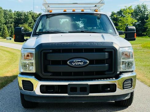 Used 2016 Ford F250 XL w/ Power Equipment Group RWD image 8