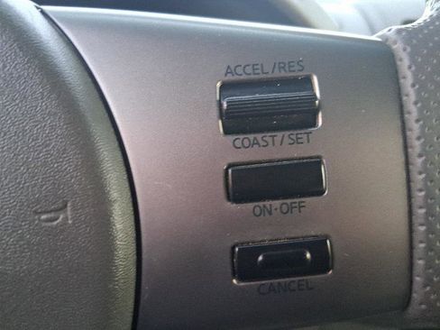 Used 2006 Nissan Frontier SE w/ (P01) Power Pkg image 28