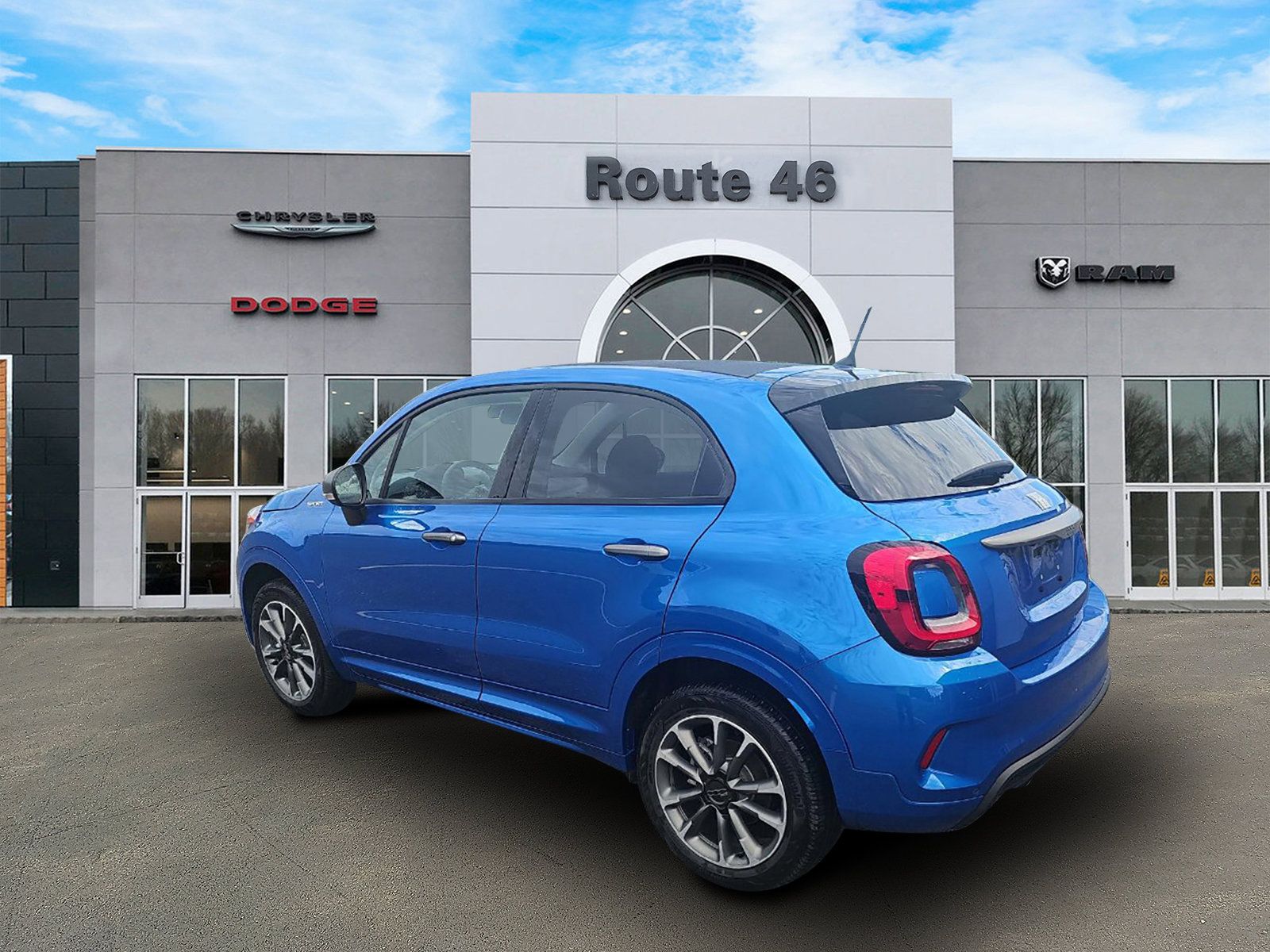 Used 2023 FIAT 500X Sport w/ Technology Group AWD/4WD image 2