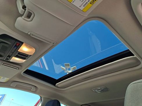 Used 2024 Subaru Impreza 2.0i Sport image 15