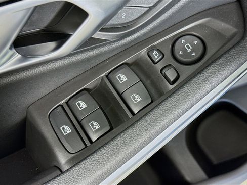 New 2026 BMW 330i xDrive Sedan w/ M Sport Package image 18