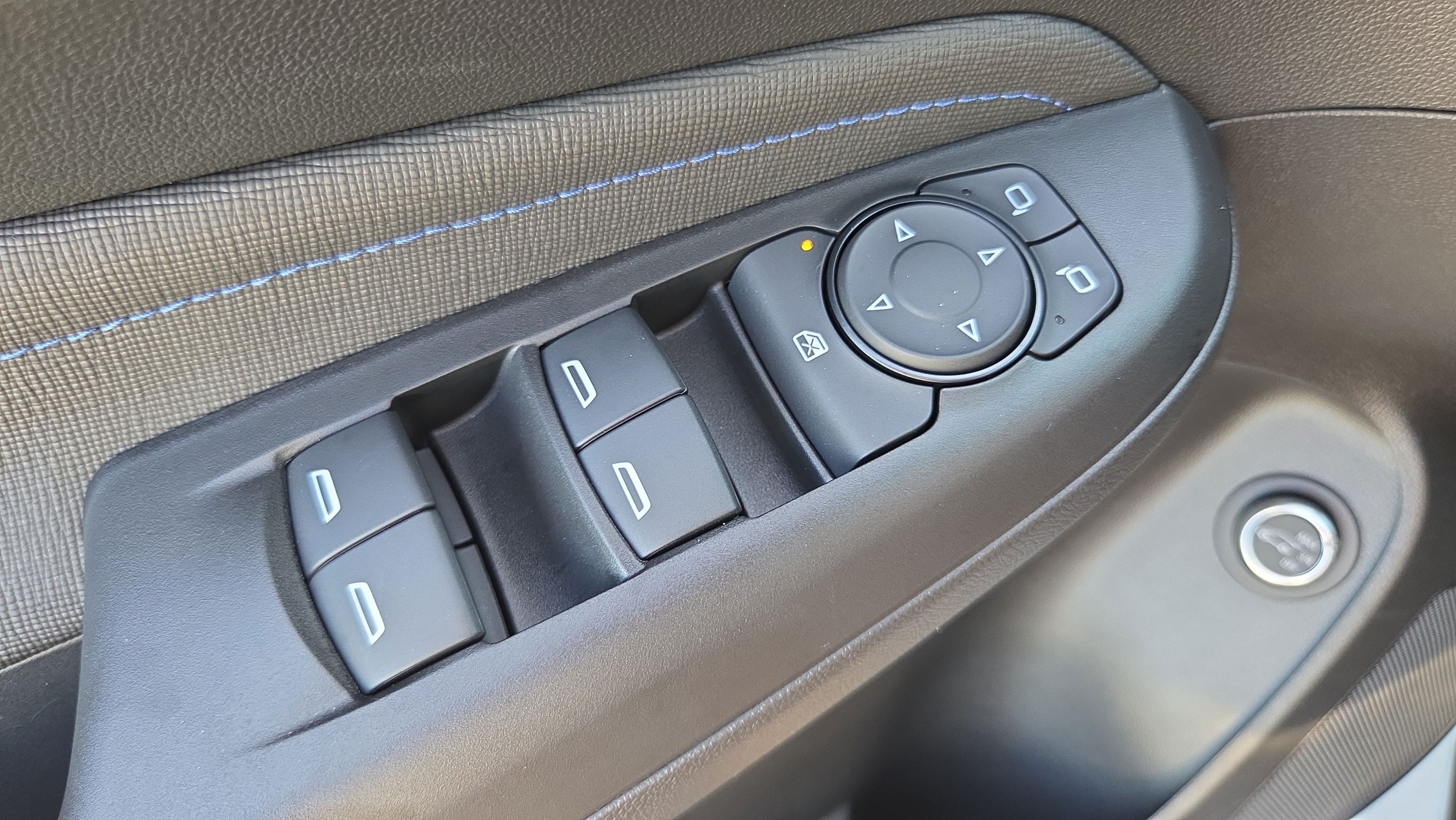 New 2026 Buick Envista Sport Touring w/ Convenience I Package FWD image 28
