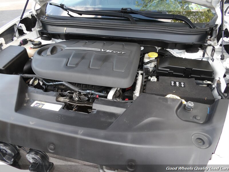 Used 2018 Jeep Cherokee Limited AWD/4WD image 23