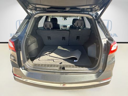 Used 2020 Chevrolet Equinox Premier image 26