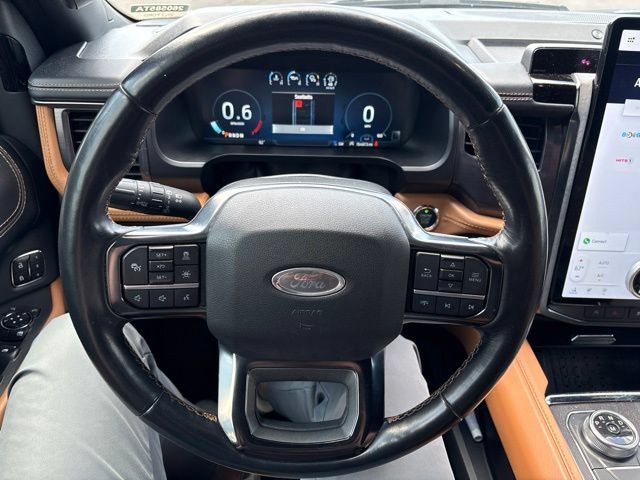 Used 2022 Ford Expedition Max Platinum AWD/4WD image 9