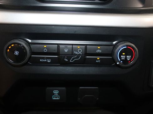 Used 2023 Ford F150 XLT w/ Trailer Tow Package AWD/4WD image 43