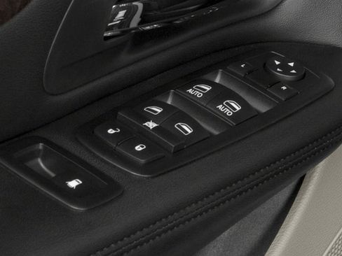 Used 2017 Dodge Grand Caravan GT FWD image 21