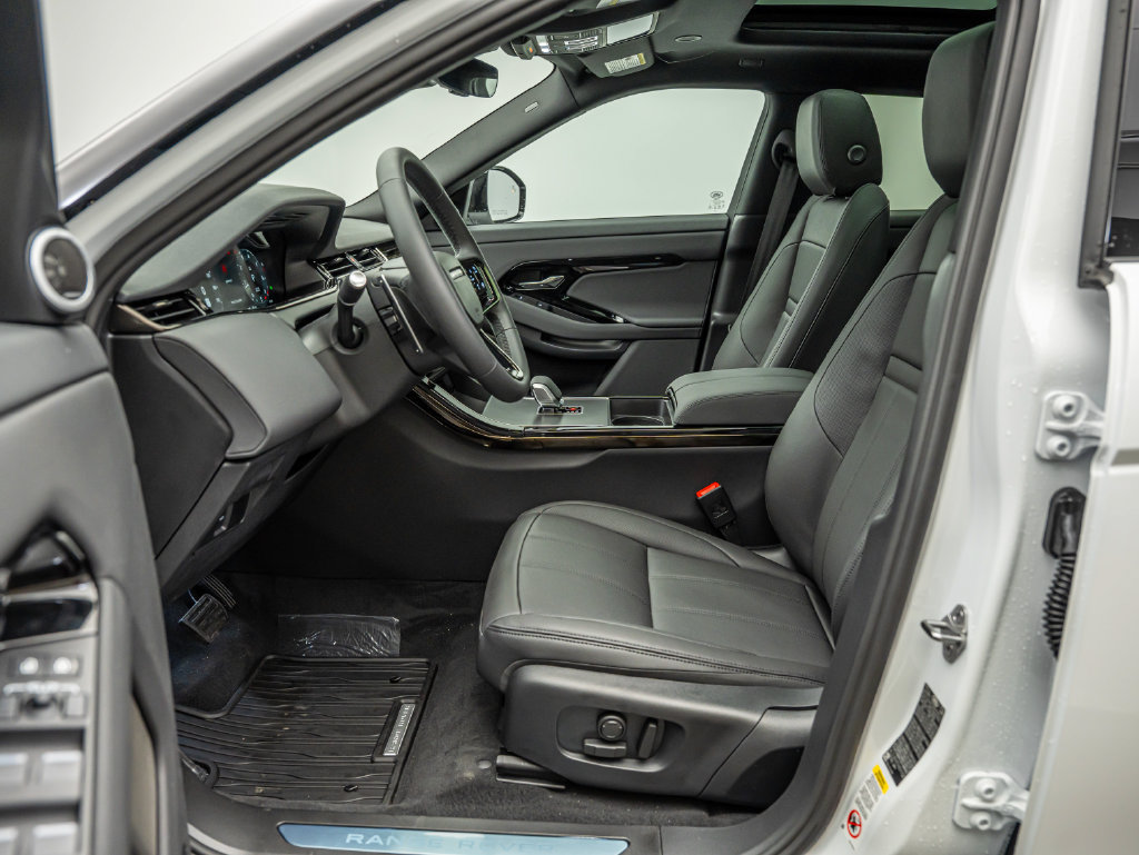 New 2026 Land Rover Range Rover Evoque S AWD/4WD image 30