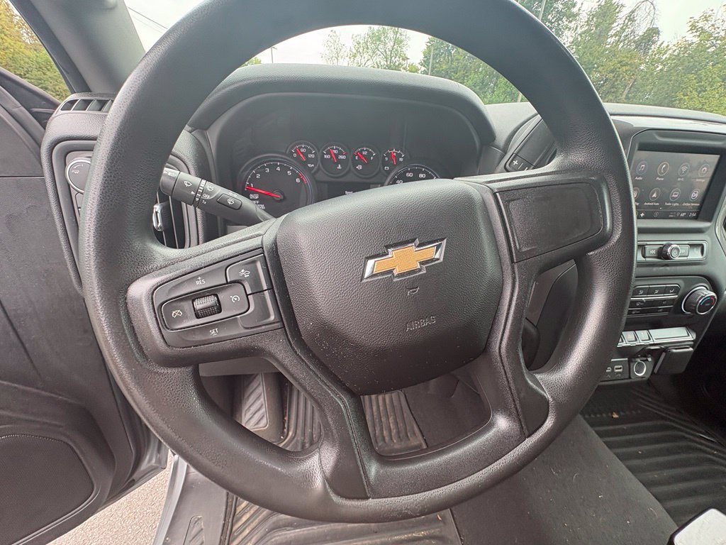 Used 2024 Chevrolet Silverado 1500 Custom AWD/4WD image 18