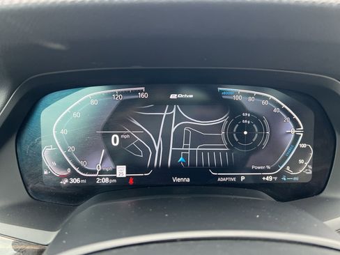 Used 2022 BMW X5 xDrive45e w/ Executive Package image 17